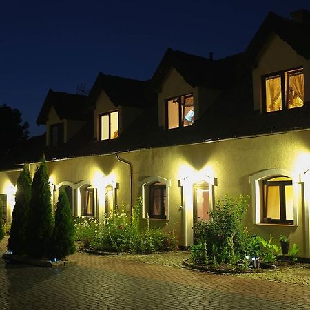 Zajazd Wiejski Szczechy Wielkie Exterior photo